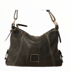 DOONEY & BOURKE black pebbles leather zippered bag